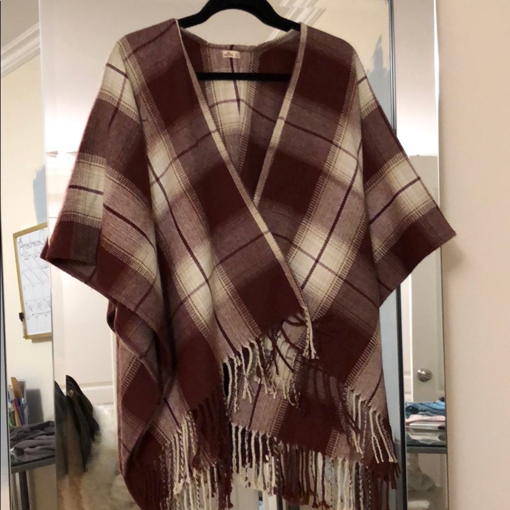 Hollister Plaid Wrap